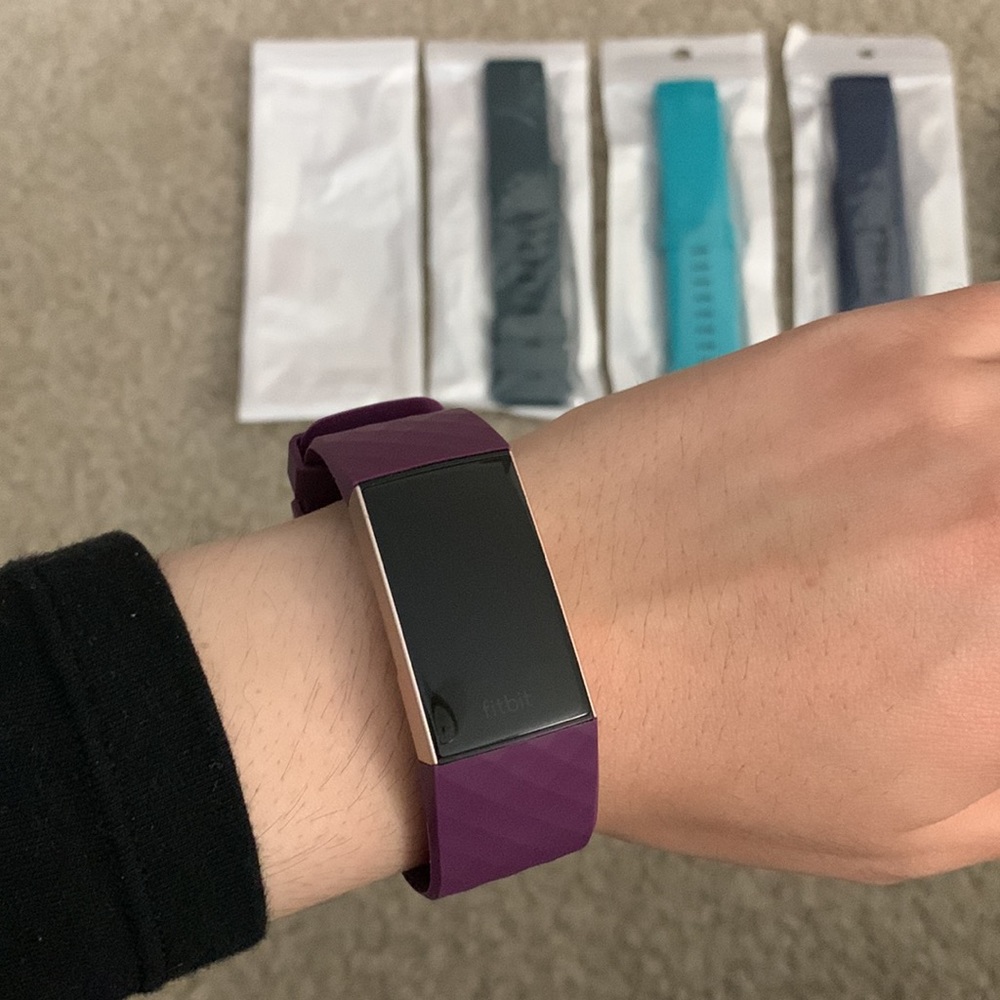 Fitbit Charger 3 - Picture 1 of 14